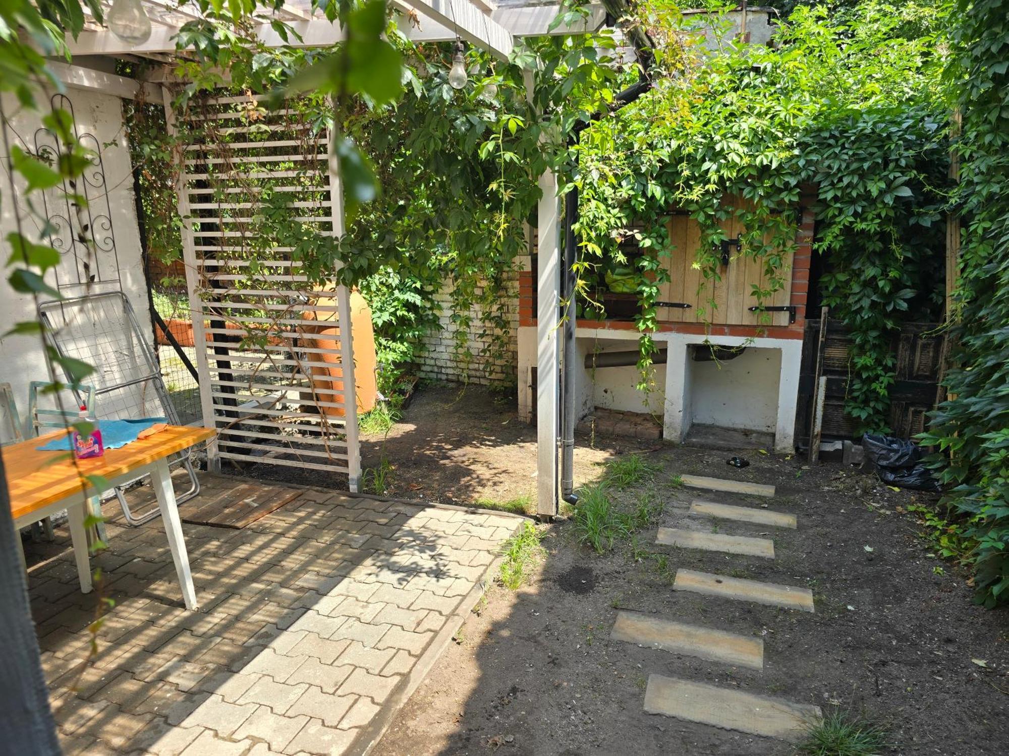 Dzialkowa Apartman Legnica Kültér fotó